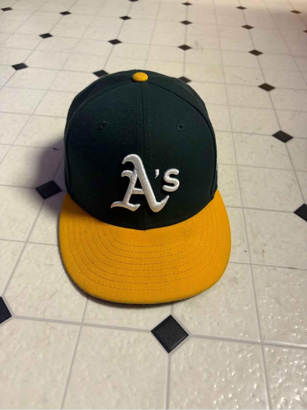 New Era Oakland A's Green & Yellow Fitted Hat
